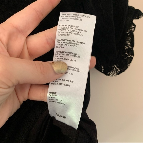 Anthropologie Parvati Velvet Lace Puffed Sleeve Blouse - Picture 6 of 7